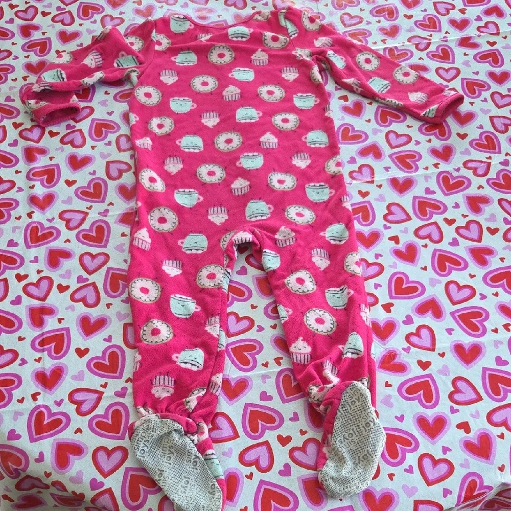 Simple Pink Heart and Cupcake Kids Footie
